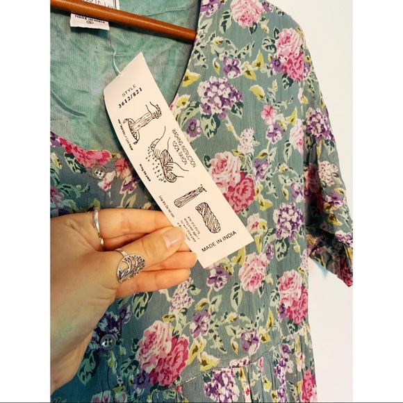 VTG Floral Dress - Picture 8 of 8